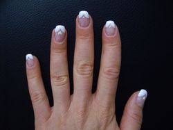 french en V avec coeur blanc.JPG